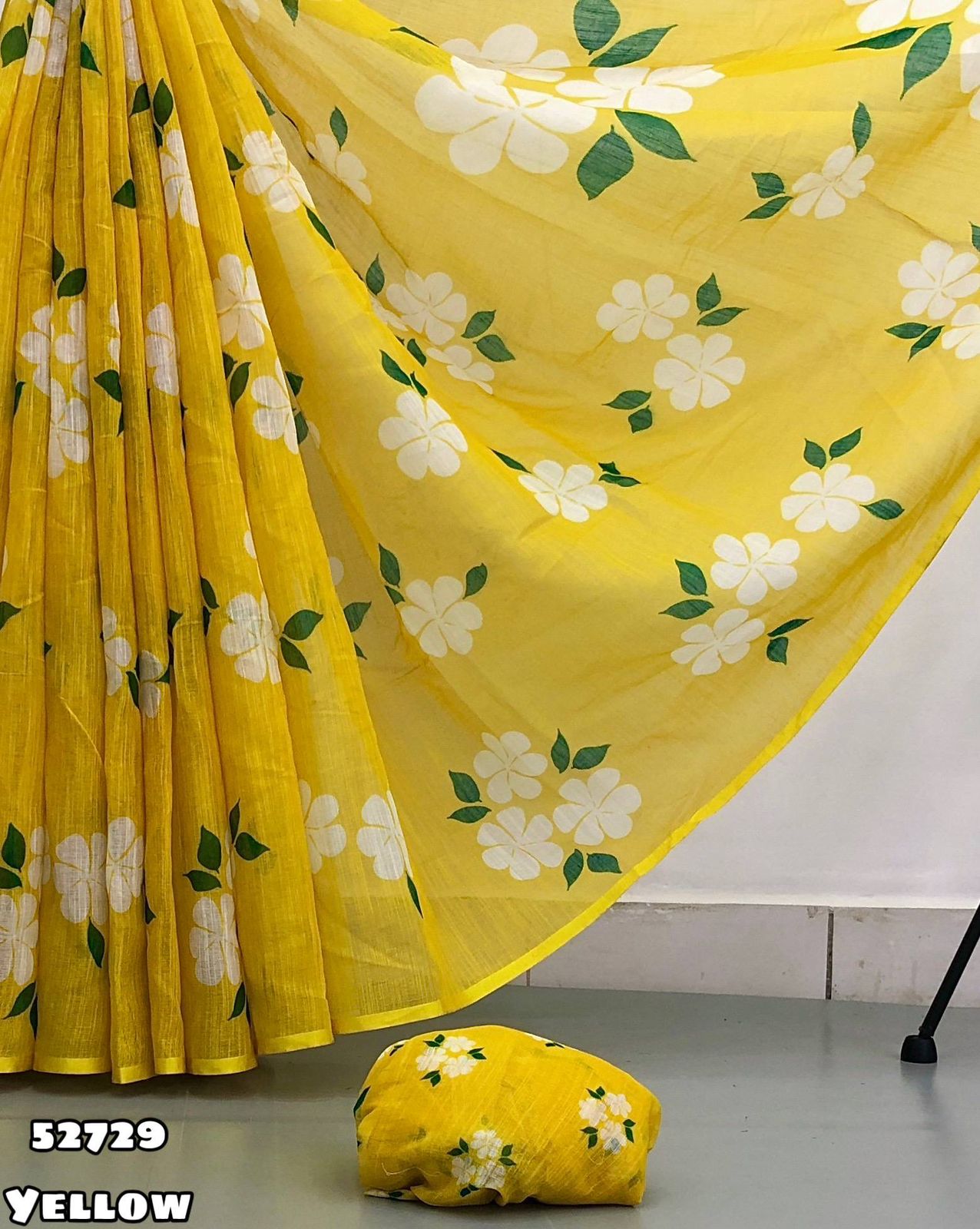 Soft Linen digital print saree