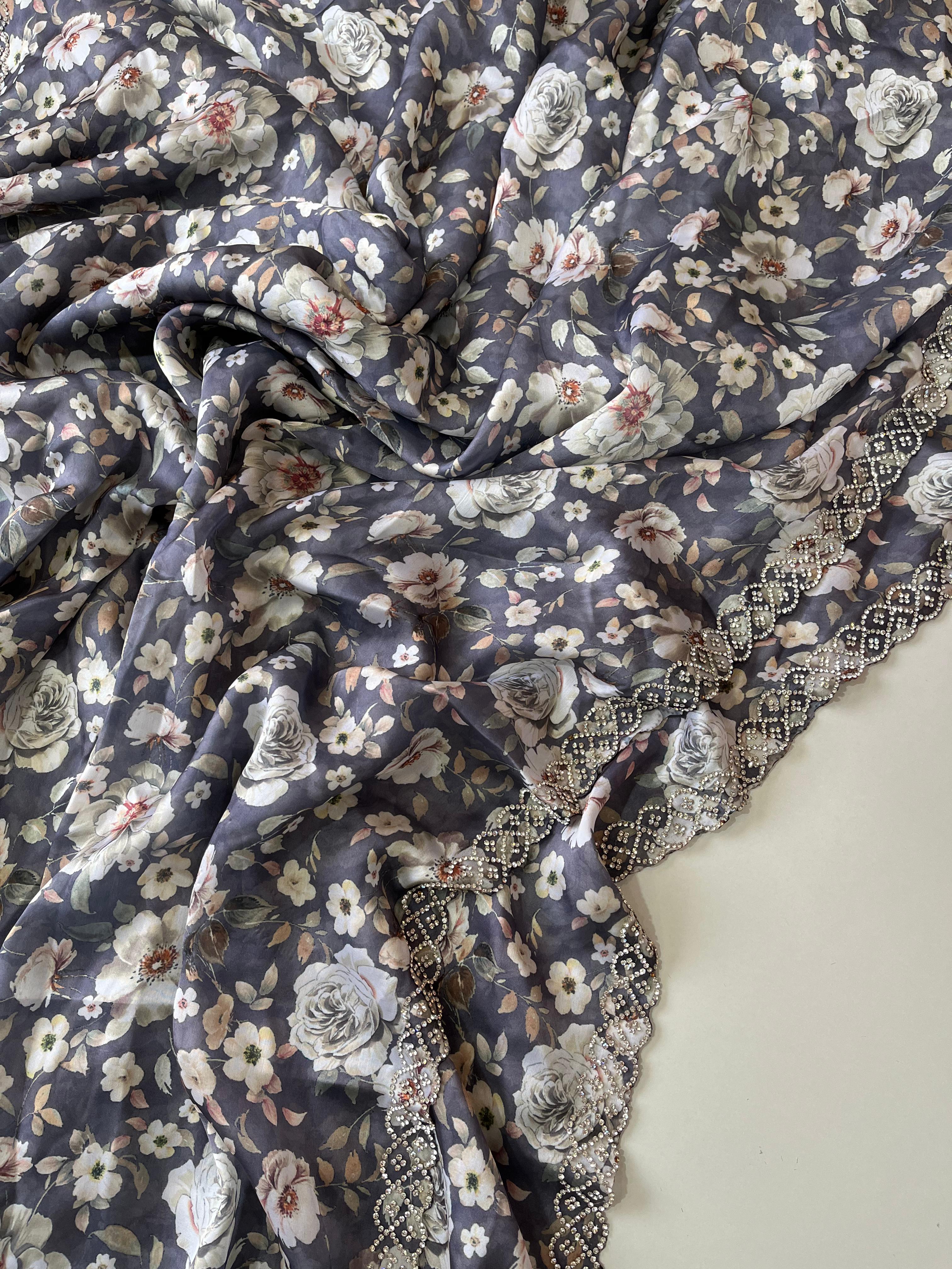 Siroski cut work border - Anvitha Collections