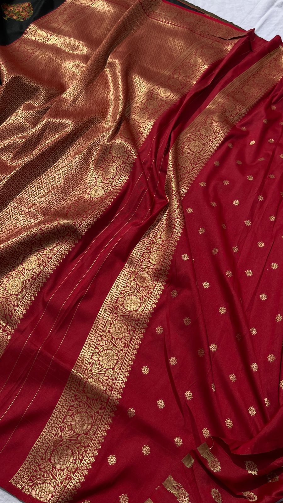 Meena banarasi weaving - Anvitha Collections