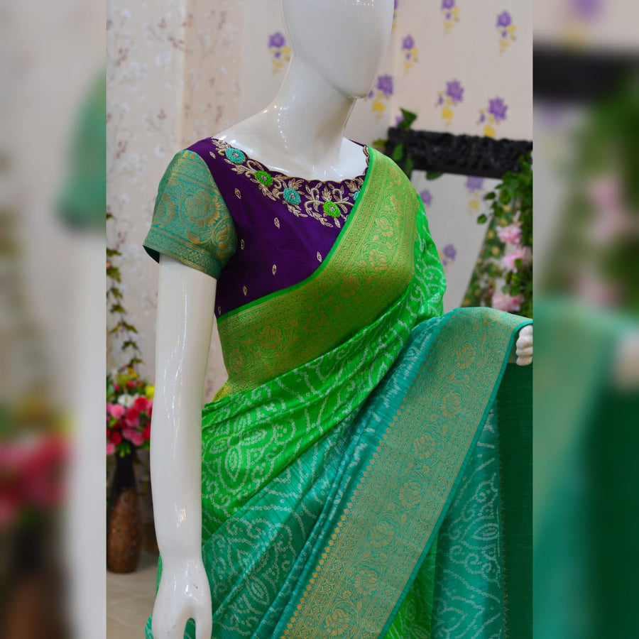 Munga Raw Silk Bandhini Saree - Anvitha Collections