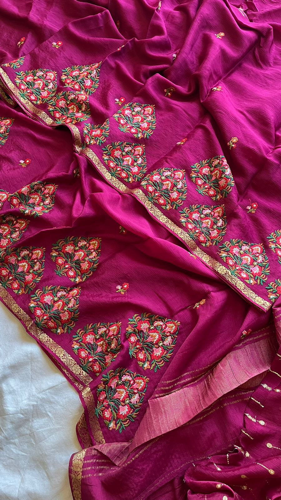Banarasi weaving zari border - Anvitha Collections