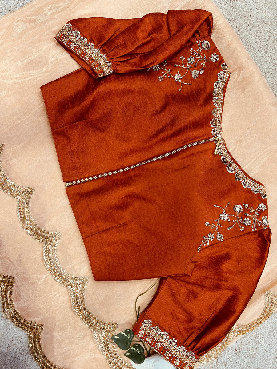 stunning scallop maggam border - Anvitha Collections