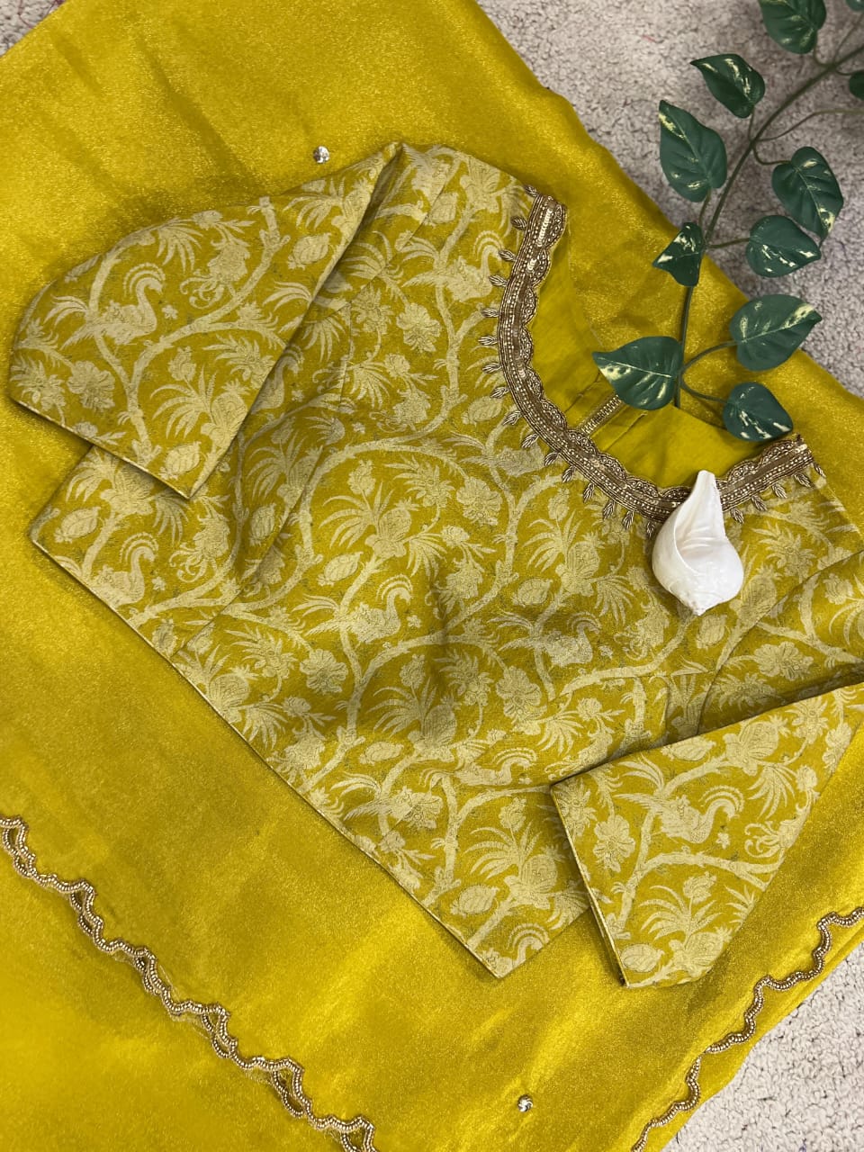 Mehendi green tissue saree - Anvitha Collections