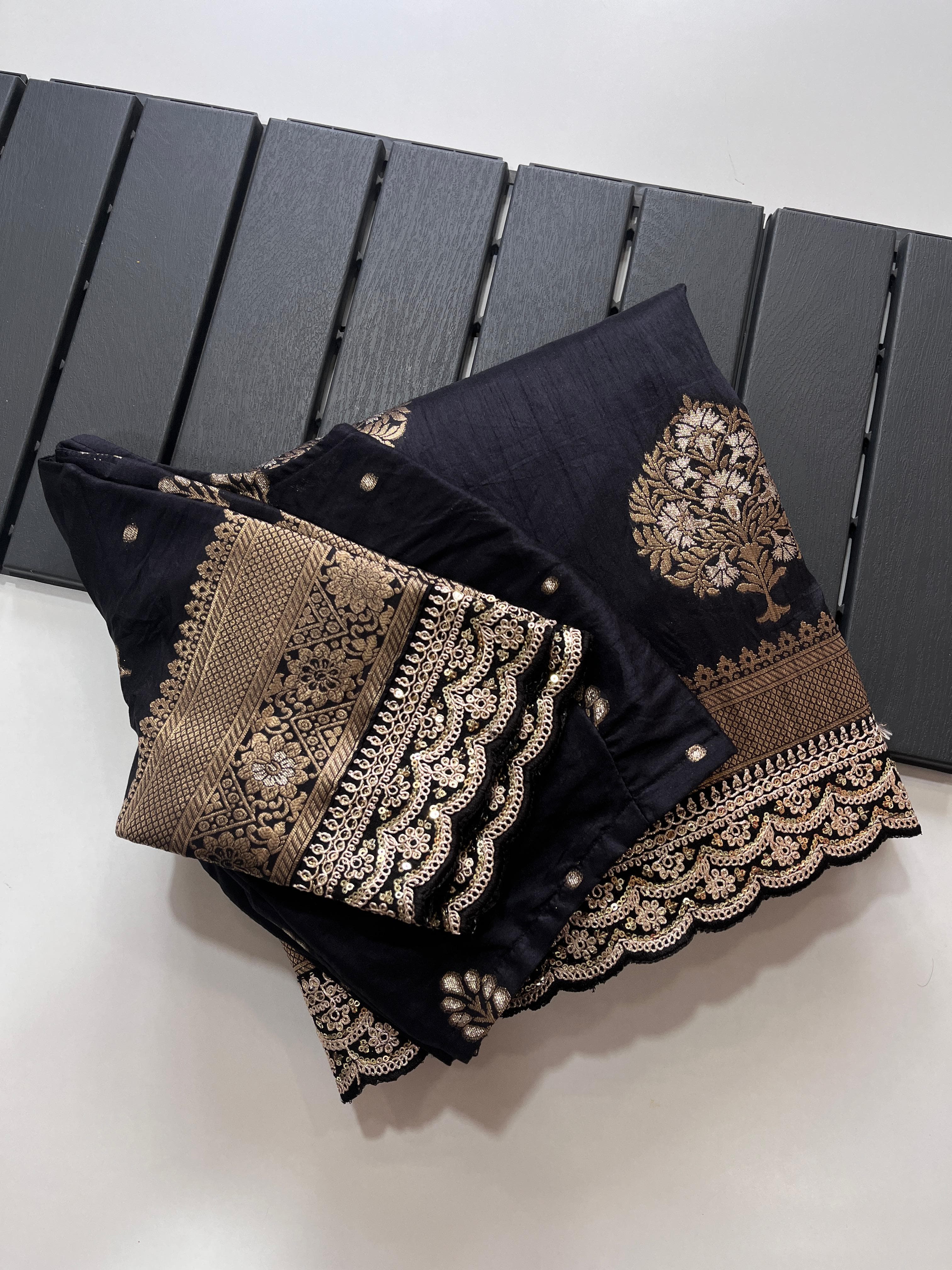 Pure Banarasi Pattu Saree - Anvitha Collections