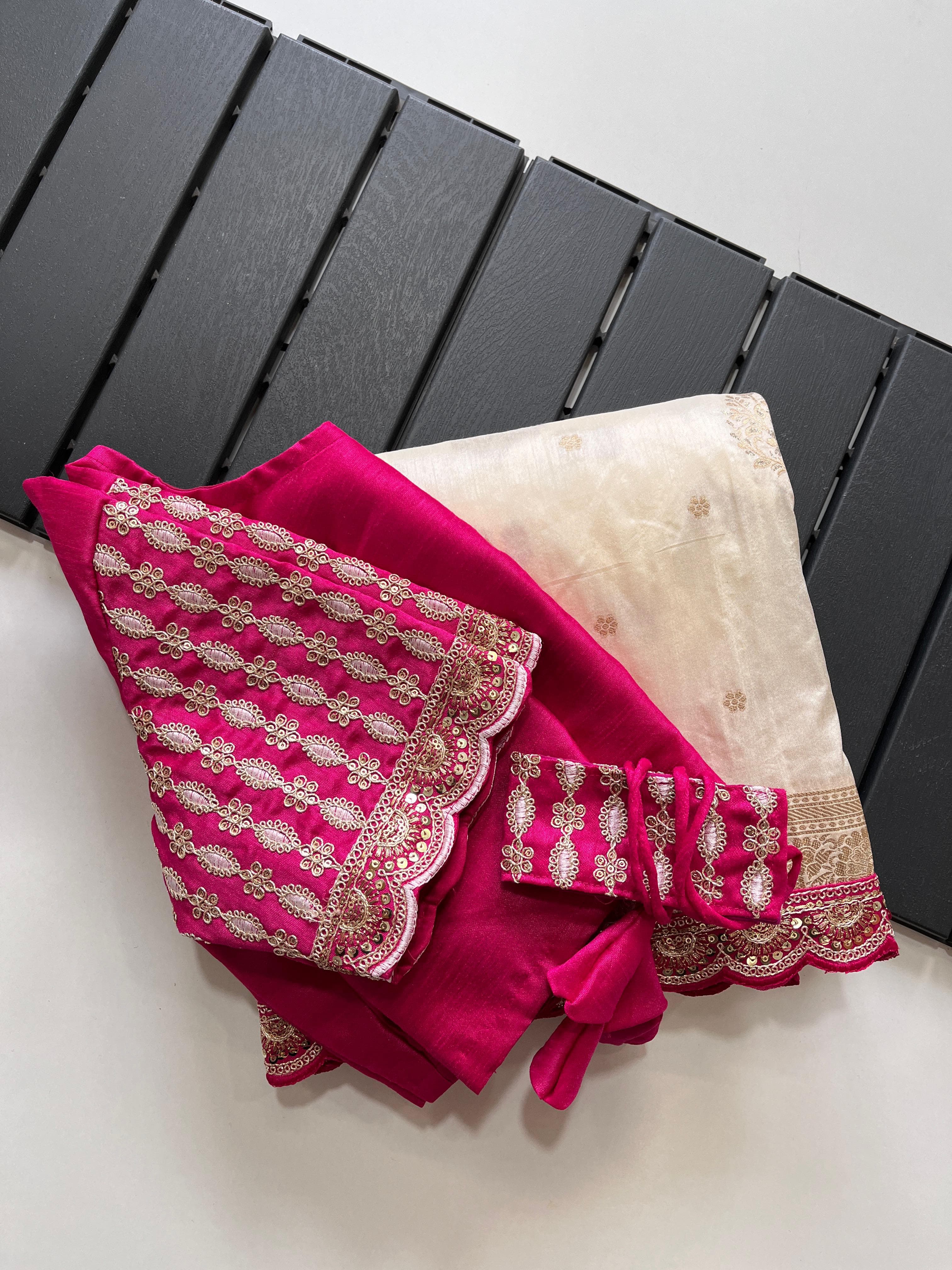 Pure Banarasi Pattu Saree - Anvitha Collections