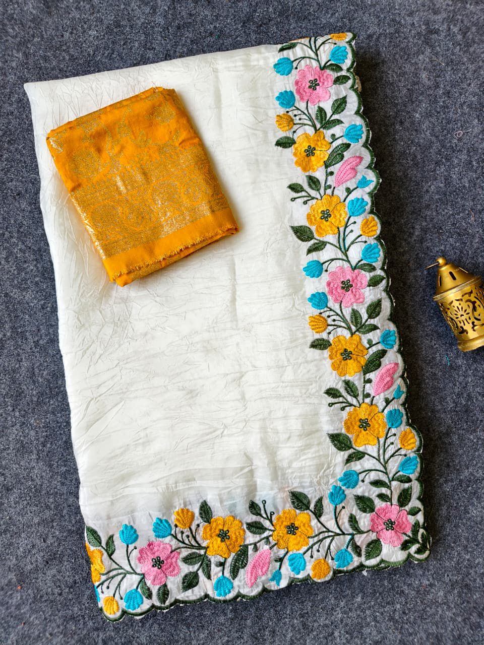 Pure crush fabric saree