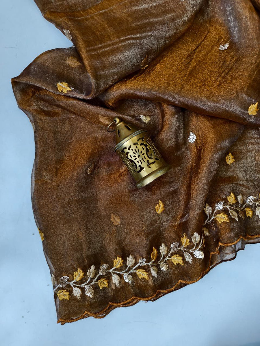 Crush Chiffon Fabric Saree