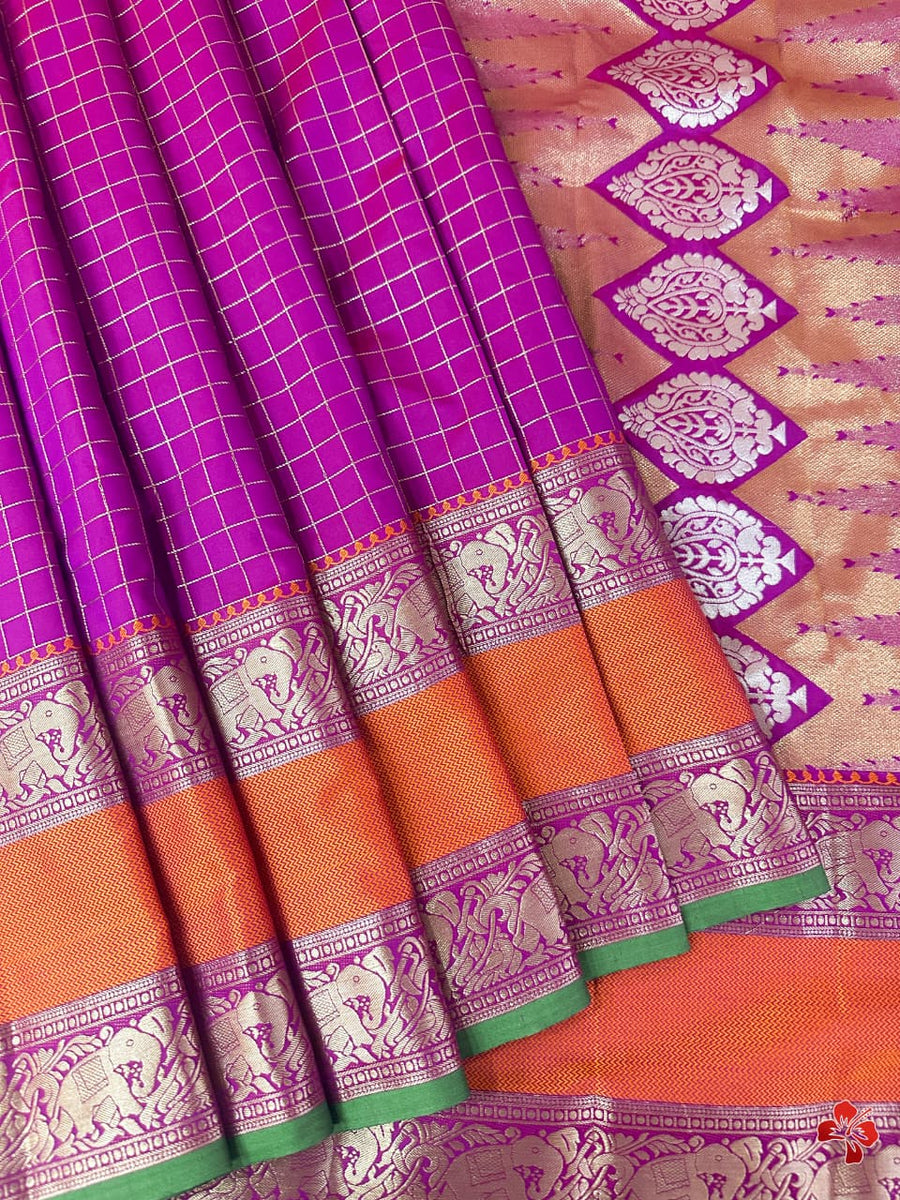 Classy and vintage-inspired Kanjivaram semi-soft silk saree