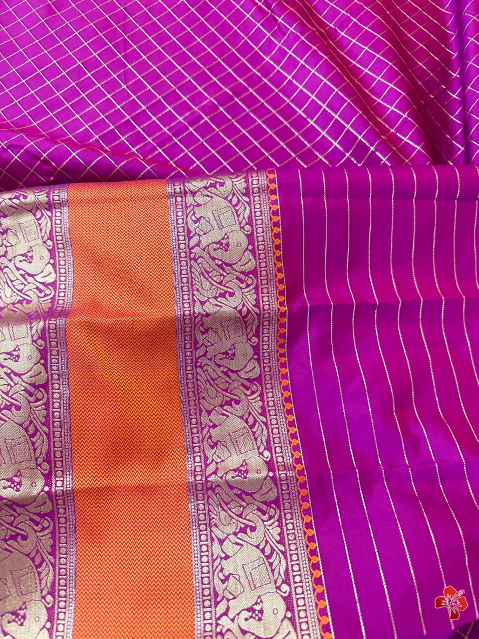 Classy and vintage-inspired Kanjivaram semi-soft silk saree