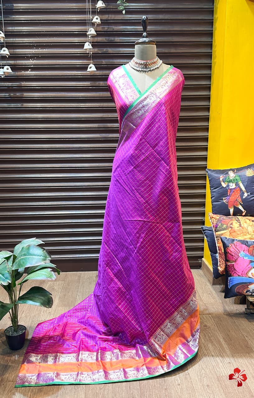 Classy and vintage-inspired Kanjivaram semi-soft silk saree