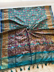Patola saree featuring the timeless Manekchowk design