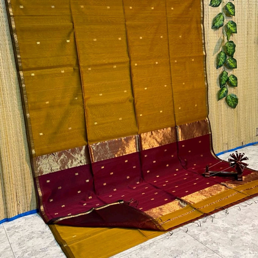 Elegant star ⭐ design Maheswari handloom cotton saree