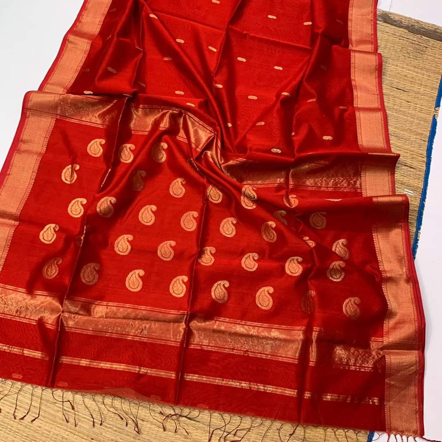 Handloom Ball Buti semi Maheshwari Saree