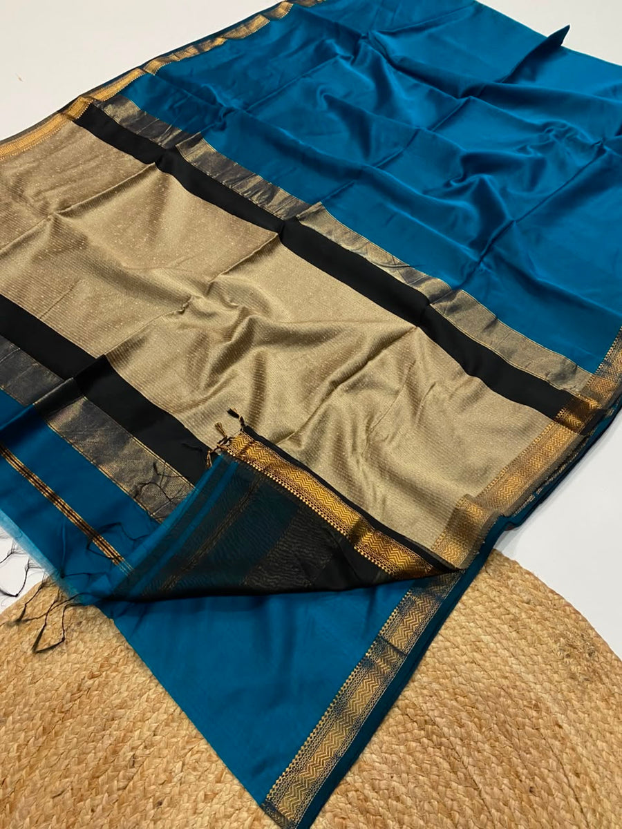 Maheshwari handwoven jute pallu sarees