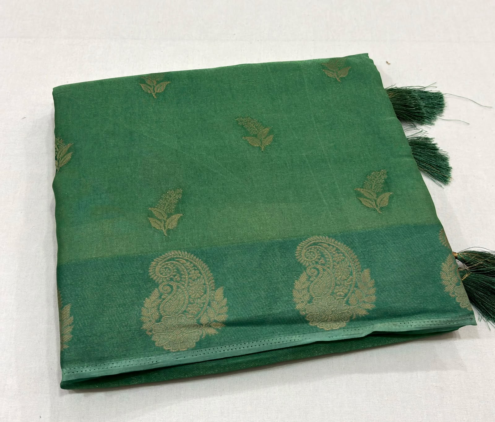 exclusive premium silk saree
