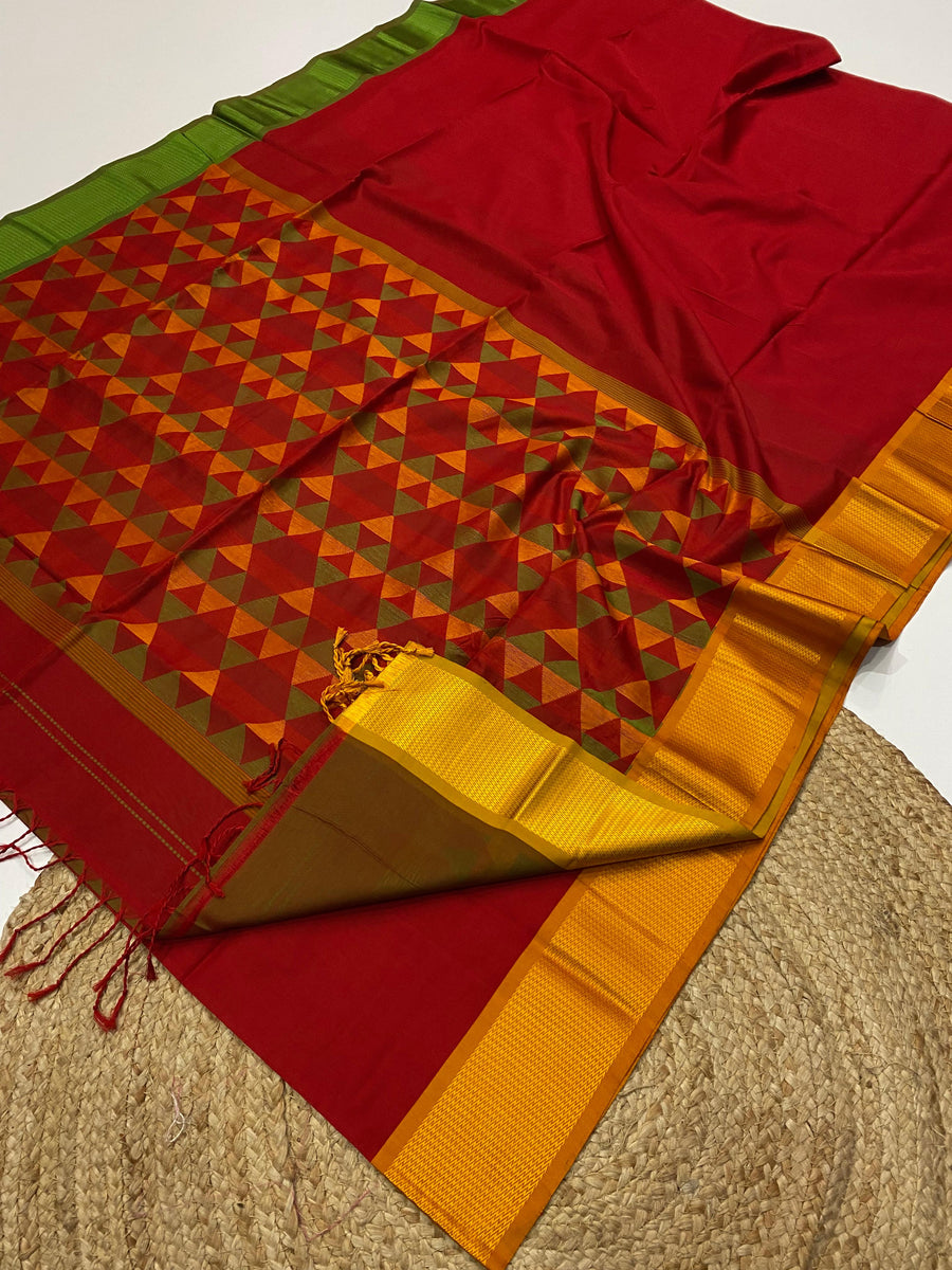 Authentic Maheshwari handloom damruh weaving pallu saree