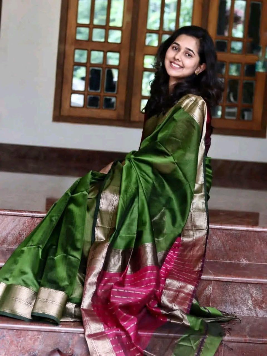 New Design – Beautiful Contrast Saree