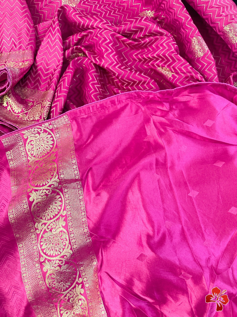 Discover timeless elegance with this exquisite viscose saree
