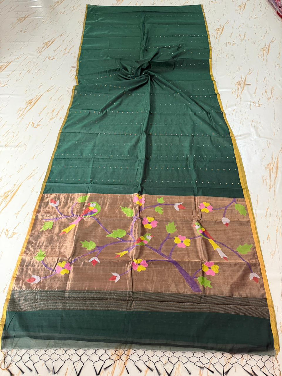 Muslin Jamdani saree