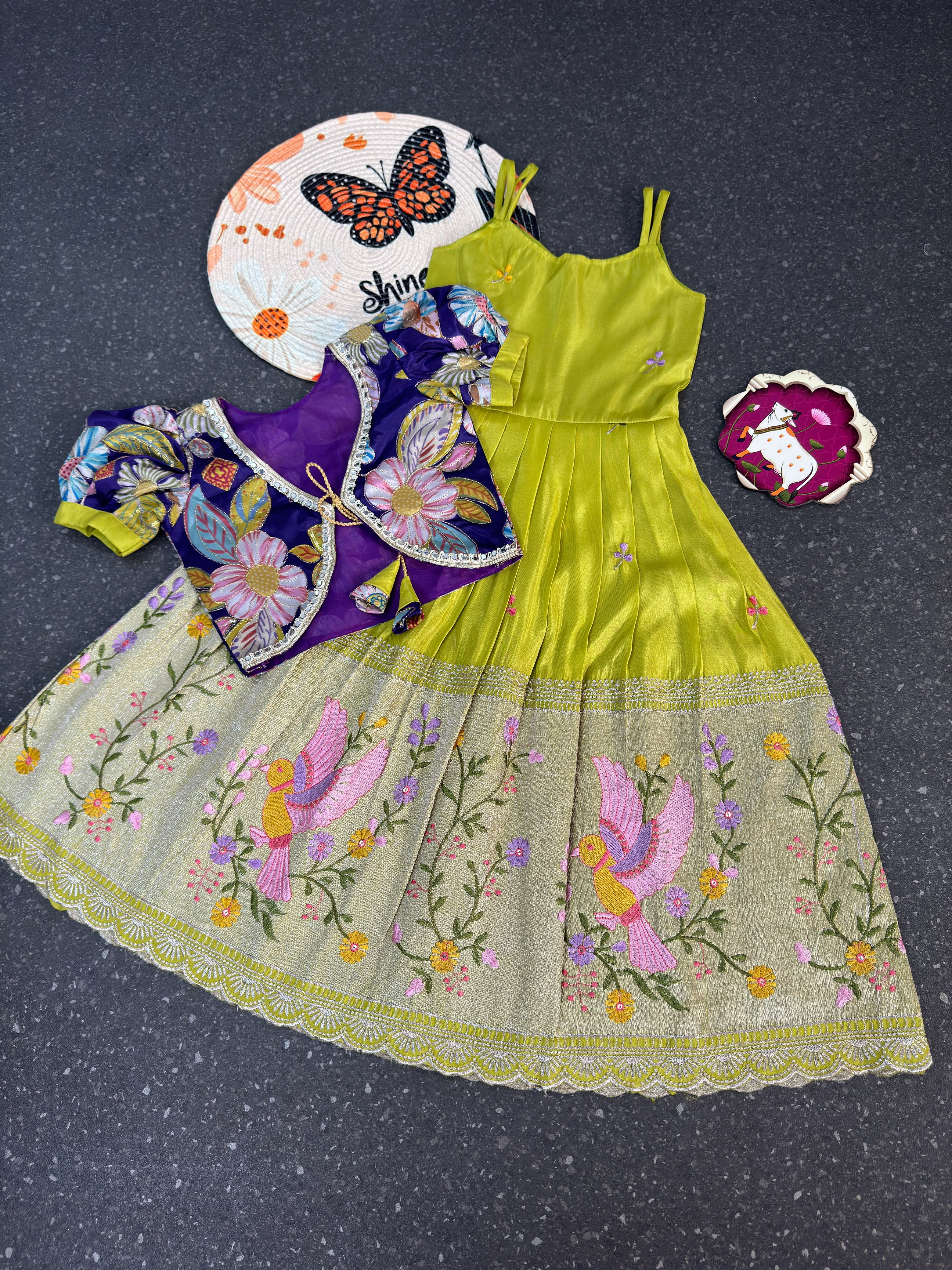 Position Printed &amp; Embroidered Gown for kids