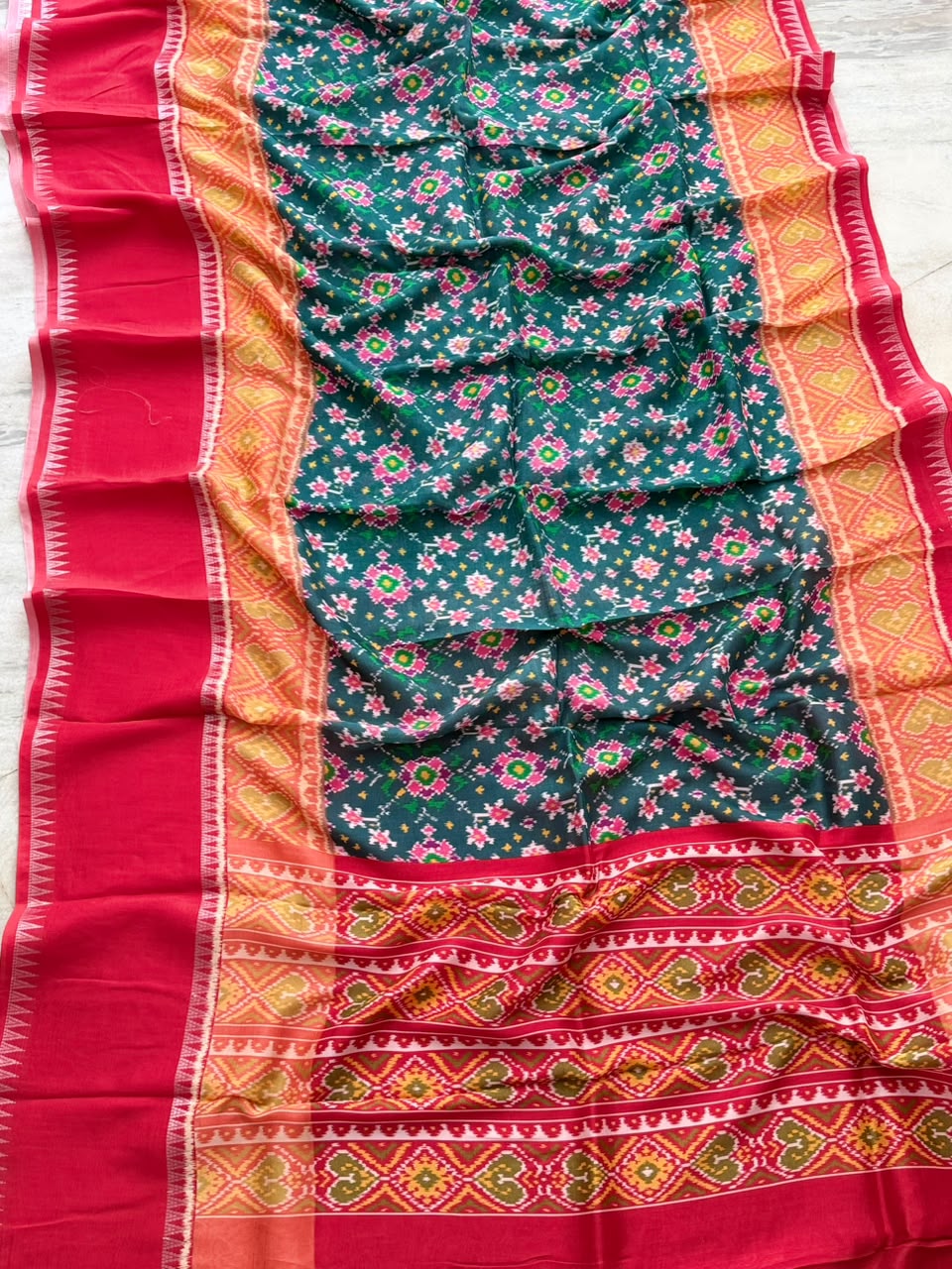 Mangalagiri pattu sarees