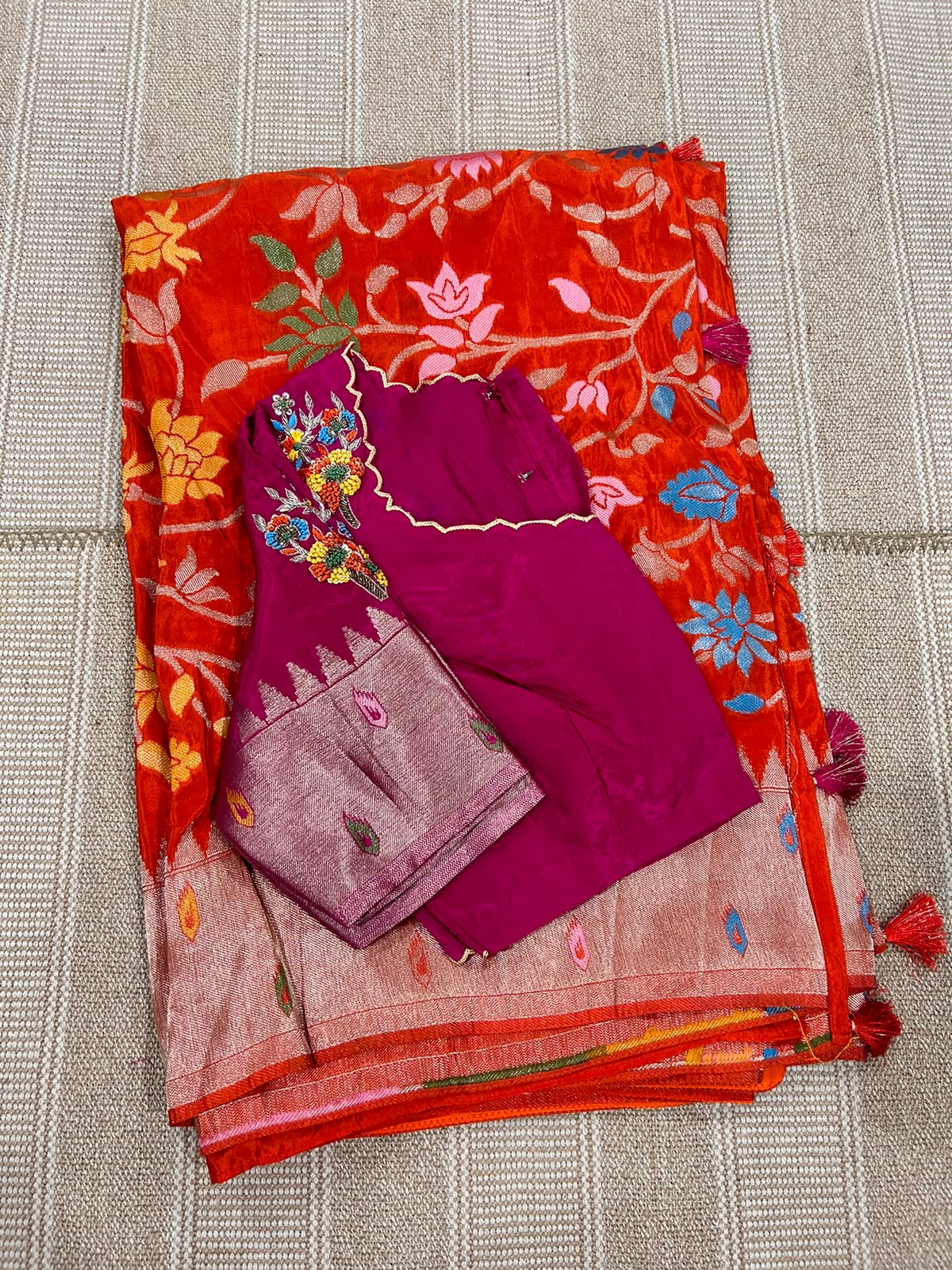 Pure HO crape jhamdani weaving saree