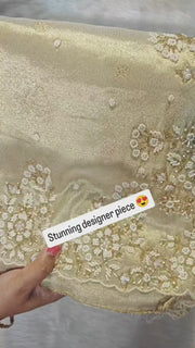 Kanchi Tissue BY Tissue